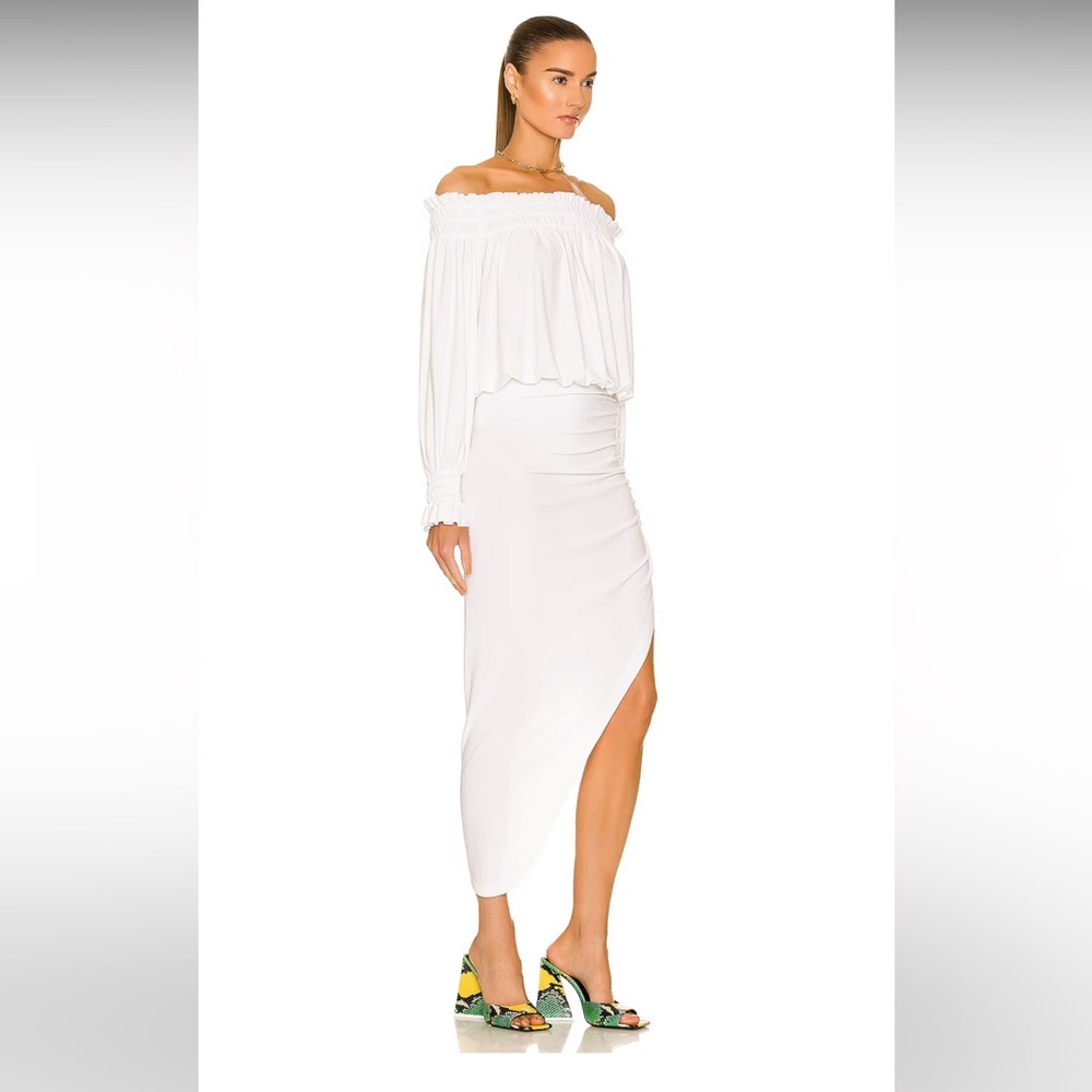 NORMA KAMALI
Long Sleeve Peasant Side Drape Gown XS